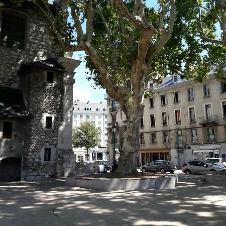 Veyrat Insolite Apartment Chambery Luaran gambar